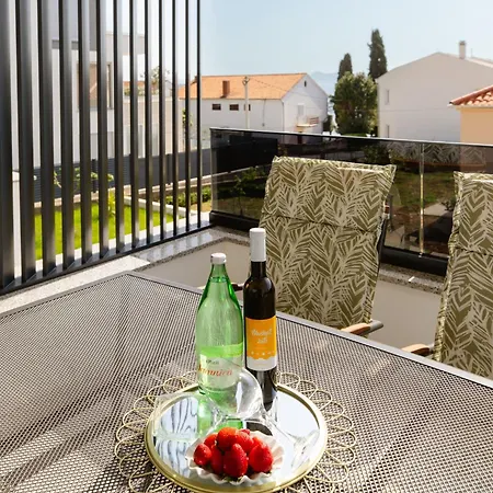 Luma Diklo Matea Appartement *