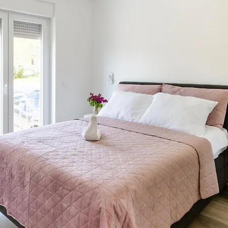 Luma Diklo Matea Appartement